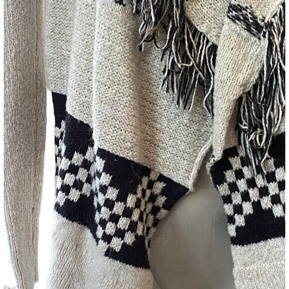 Abercrombie Kids Cardigan Sweater Girl's Open Front Fringed - Size 11/12 - Picture 4 of 12